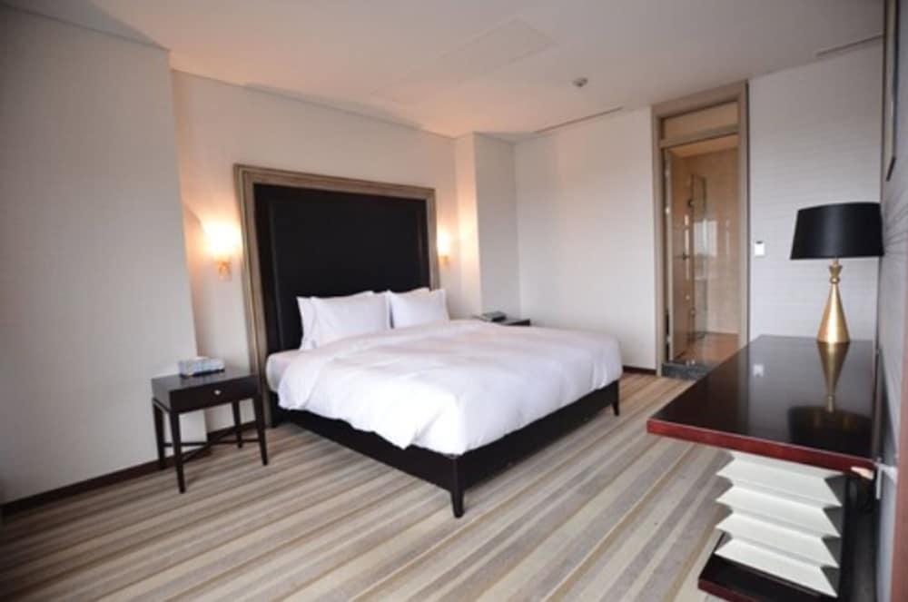 Philos Hotel Pohang Exterior photo